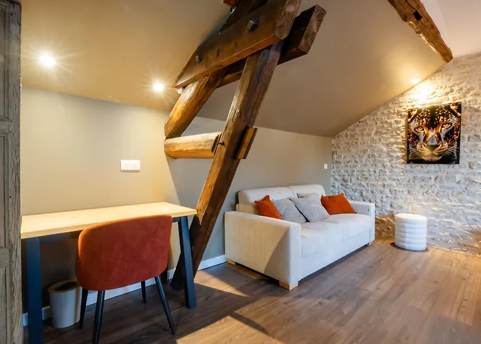 Les Vents D'anges Parking Prive Hotel