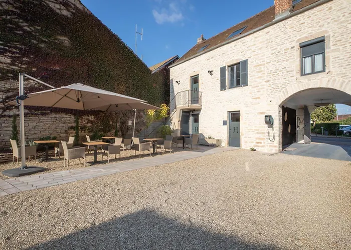 Les Vents D'anges Parking Prive Hotel