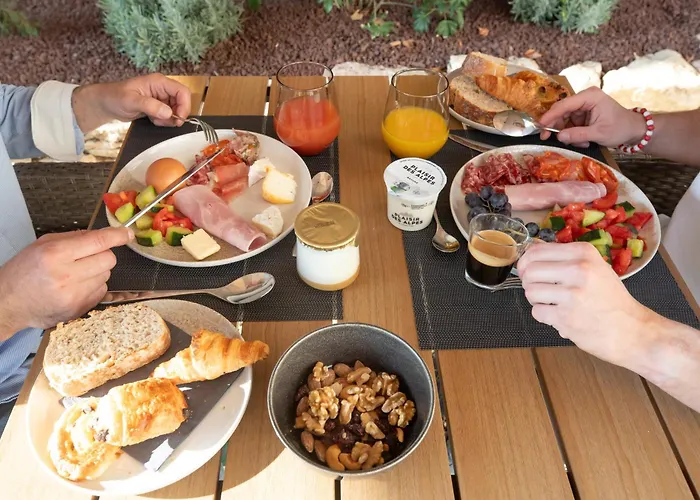 Les Vents D'anges Parking Prive