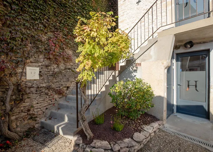 Les Vents D'anges Parking Prive Hotel