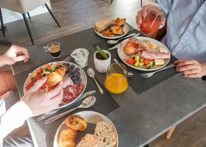 Hotel Les Vents D'anges Parking Prive 4*