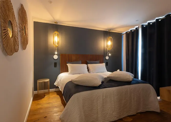 Les Vents D'anges Parking Prive 4* Бон